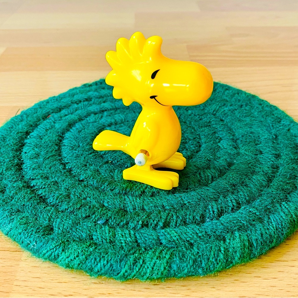🥜1965 Vintage PEANUTS WOODSTOCK WIND-UP TOY